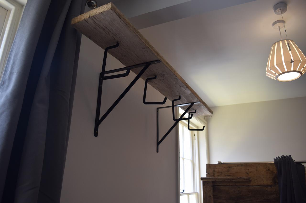 بيت شباب Ty Glyndwr Bunkhouse, Bar And Cafe كارنارفون المظهر الخارجي الصورة