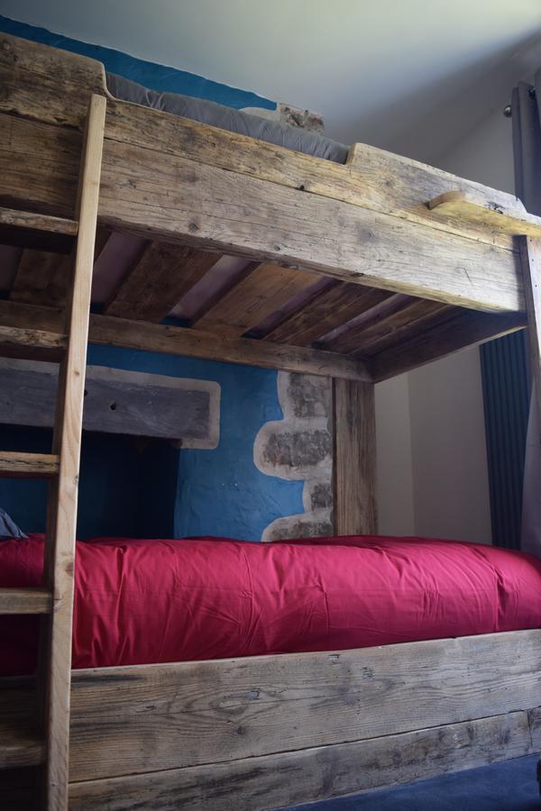 بيت شباب Ty Glyndwr Bunkhouse, Bar And Cafe كارنارفون المظهر الخارجي الصورة