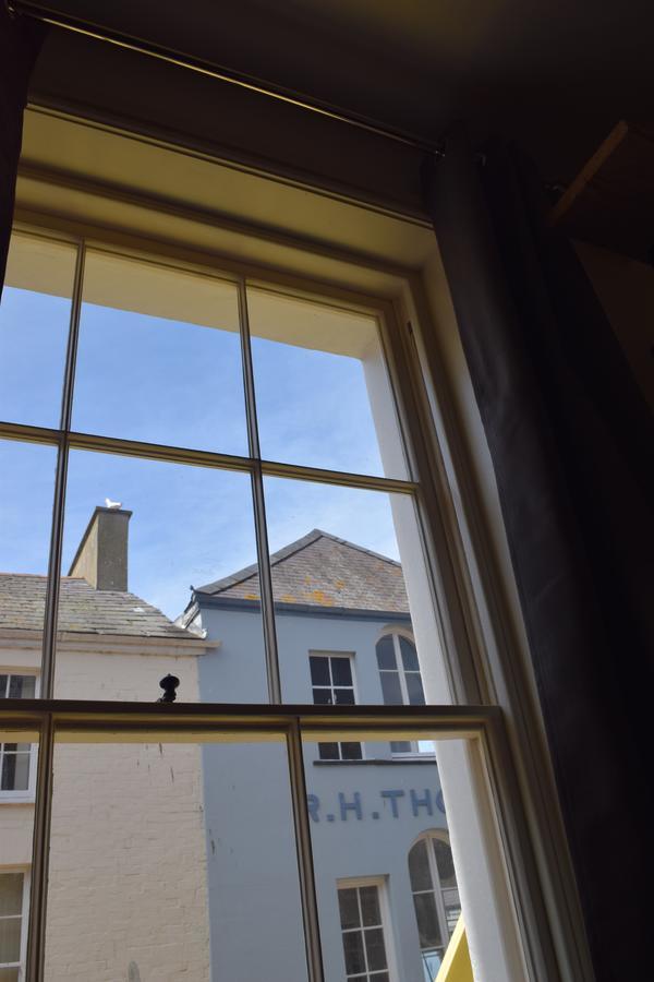 بيت شباب Ty Glyndwr Bunkhouse, Bar And Cafe كارنارفون المظهر الخارجي الصورة