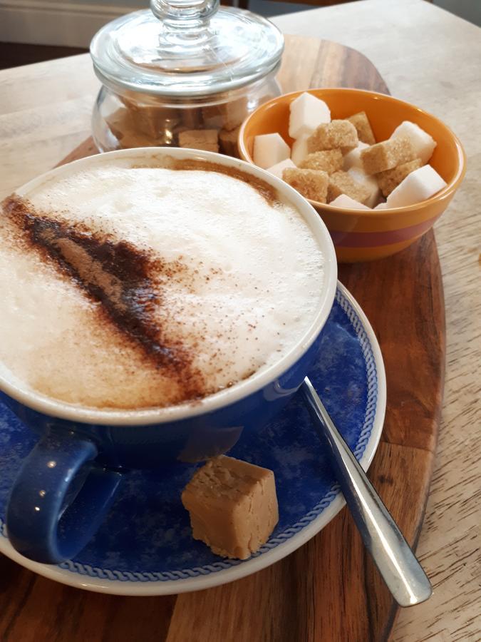 بيت شباب Ty Glyndwr Bunkhouse, Bar And Cafe كارنارفون المظهر الخارجي الصورة