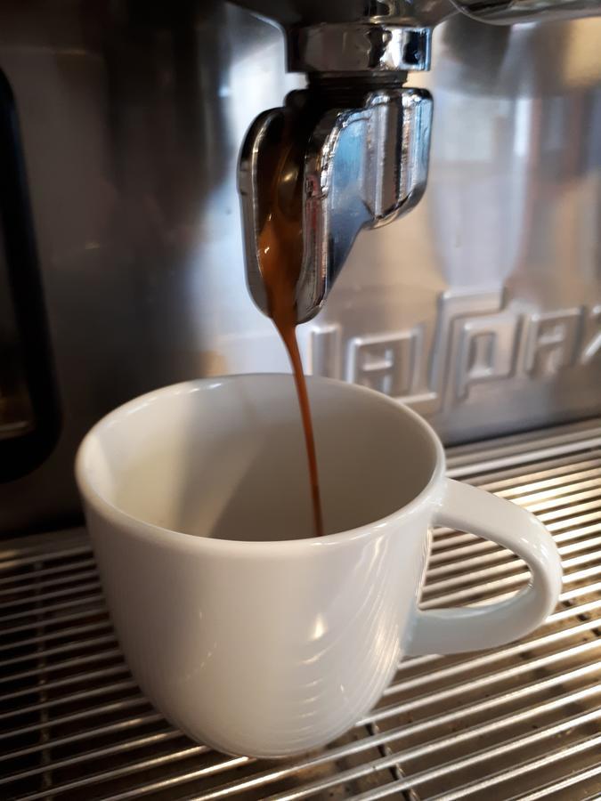 بيت شباب Ty Glyndwr Bunkhouse, Bar And Cafe كارنارفون المظهر الخارجي الصورة