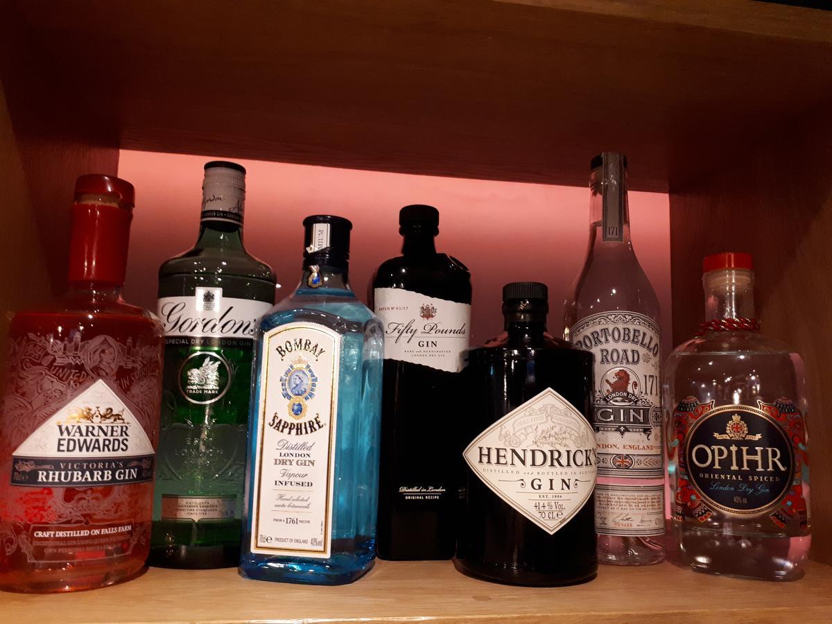 بيت شباب Ty Glyndwr Bunkhouse, Bar And Cafe كارنارفون المظهر الخارجي الصورة