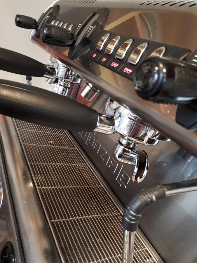 بيت شباب Ty Glyndwr Bunkhouse, Bar And Cafe كارنارفون المظهر الخارجي الصورة