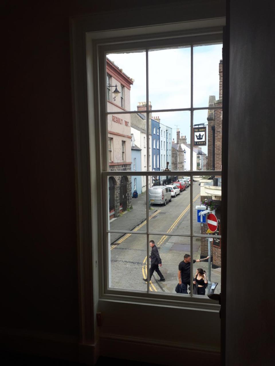 بيت شباب Ty Glyndwr Bunkhouse, Bar And Cafe كارنارفون المظهر الخارجي الصورة